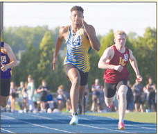 Joshua Onwunili Qualifies for State Track and  Field Championships after a Whirlwind Season